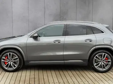 Mercedes-Benz GLA 35 AMG GLA 35 4M