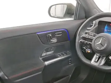 Mercedes-Benz GLA 35 AMG 4M
