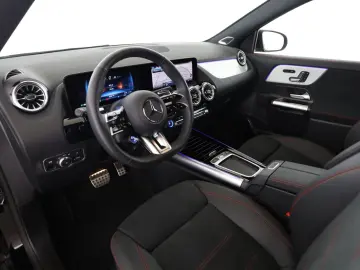 Mercedes-Benz GLA 35 AMG 4M NIGHT