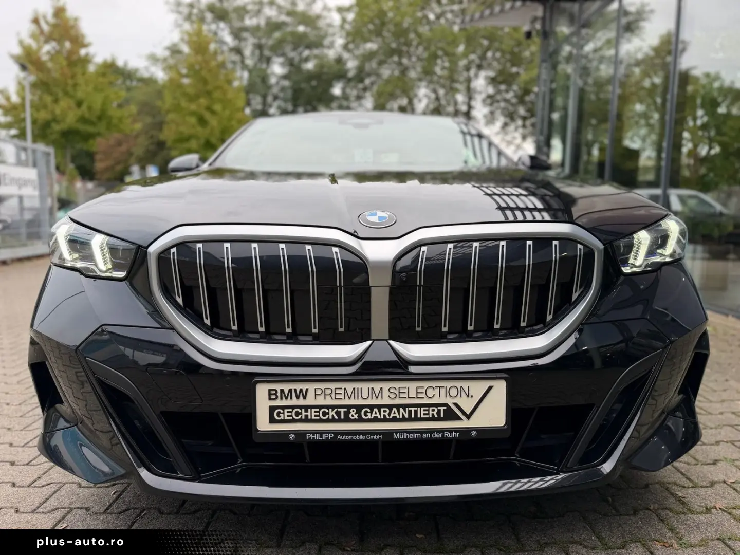 BMW 520d xDrive M Sport Pano DA  360  H&K Ad-Led 20