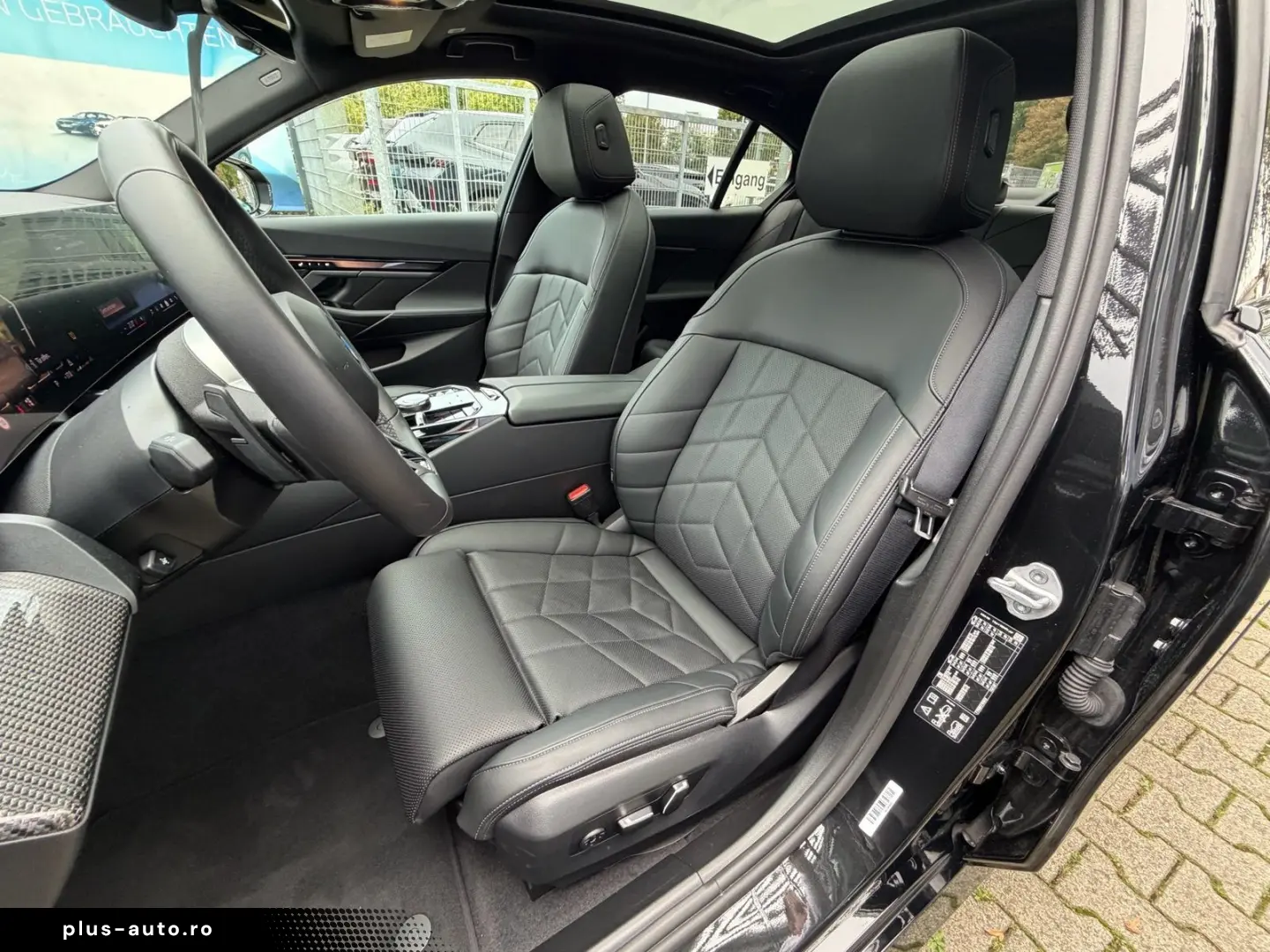 BMW 520d xDrive M Sport Pano DA  360  H&K Ad-Led 20
