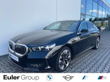 BMW 540 d xDrive 20'' IconGl Pano KomfSi b…