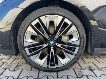 BMW 540 d xDrive 20'' IconGl Pano KomfSi b…