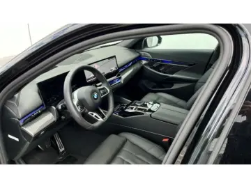 BMW 540 d xDr. M Sport 21'' Pano KomfSi be…