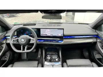 BMW 540 d xDr. M Sport 21'' Pano KomfSi be…