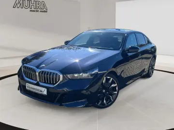 BMW 540d xDrive Limousine M Sport 21  Pano B&W