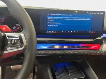 BMW M5 xDrive Touring AHK Pano Comfort Driv.Ass.Prof