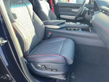 GENESIS GV70 2.2D Sport 4WD PANO 360  MASSAGE SITZKLIMA