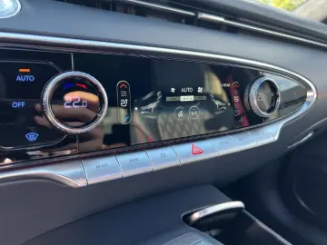 GENESIS GV70 2.2D Sport 4WD PANO 360  MASSAGE SITZKLIMA