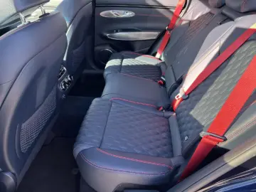 GENESIS GV70 2.2D Sport 4WD PANO 360  MASSAGE SITZKLIMA