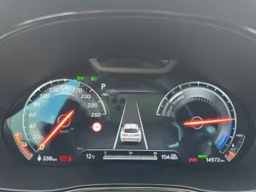 GENESIS GV70 Elektro 77 4 kWh Sport PANO ACC HEADUP
