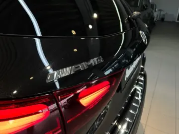Mercedes-Benz GLA 35 AMG GLA 35 4matic AMG