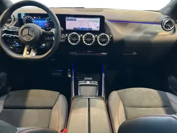 Mercedes-Benz GLA 35 AMG GLA 35 4matic AMG