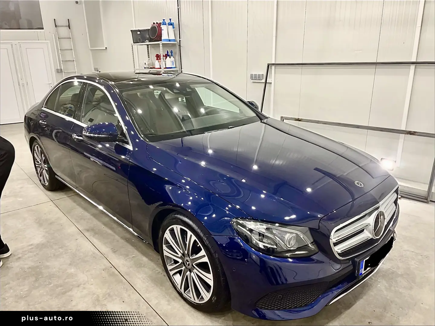 Mercedes-Benz E 220