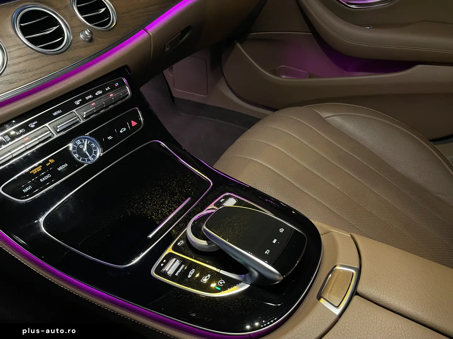 Mercedes-Benz E 220