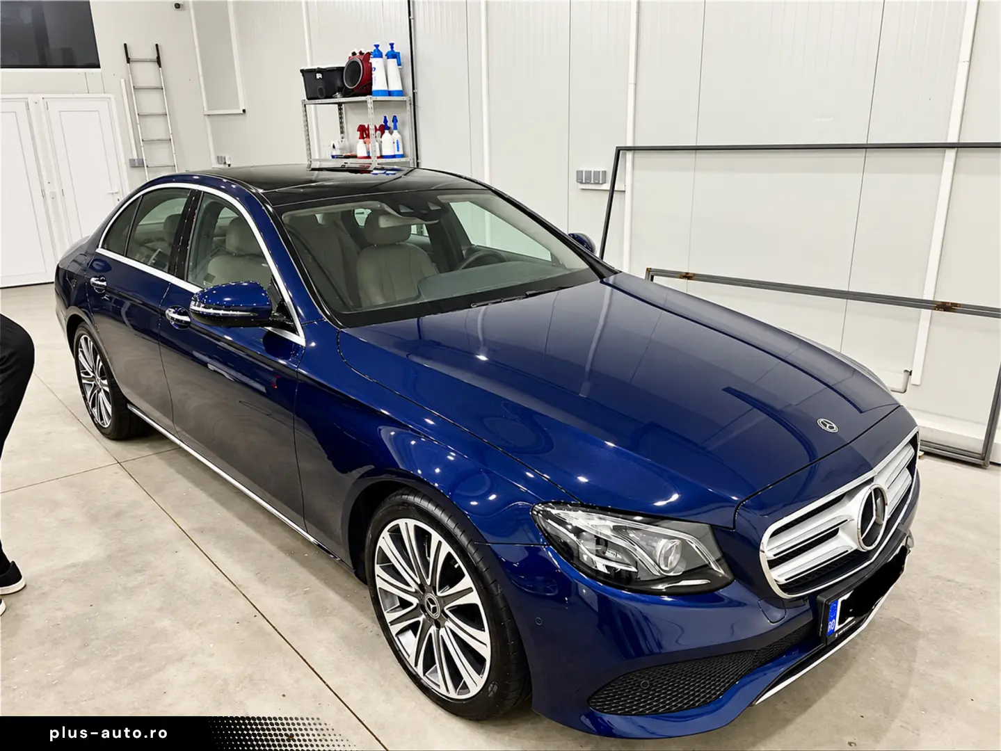Mercedes-Benz E 220