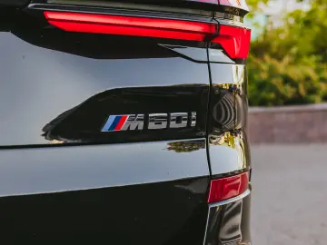 BMW X5 M60i xDrive