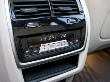 BMW X5 M60i xDrive