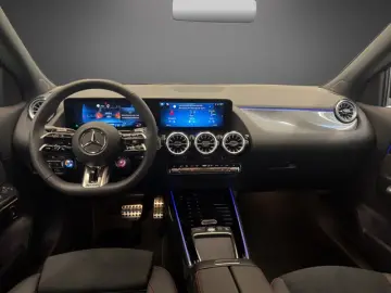 Mercedes-Benz GLA 35 AMG 4M