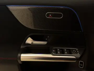 Mercedes-Benz GLA 35 AMG 4M