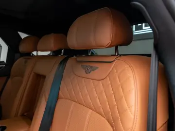 Bentley Bentayga  DVD