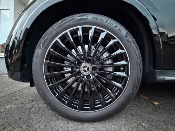 MERCEDES-BENZ GLC 300d AMG PremiumPlus