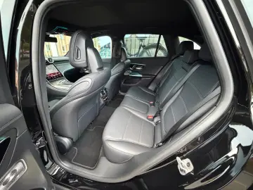 MERCEDES-BENZ GLC 300d AMG PremiumPlus