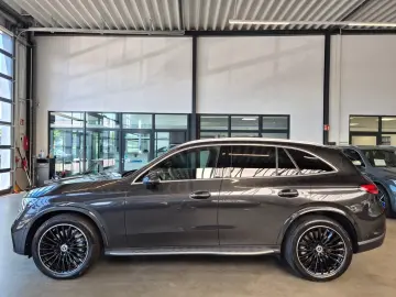 MERCEDES-BENZ GLC 450d AMG LINE