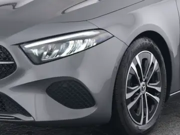 Mercedes-Benz A 180 PROGRSSIVE R-KAM LED LENK