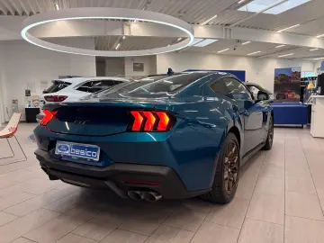 Ford Mustang GT Fastback 5.0 V8