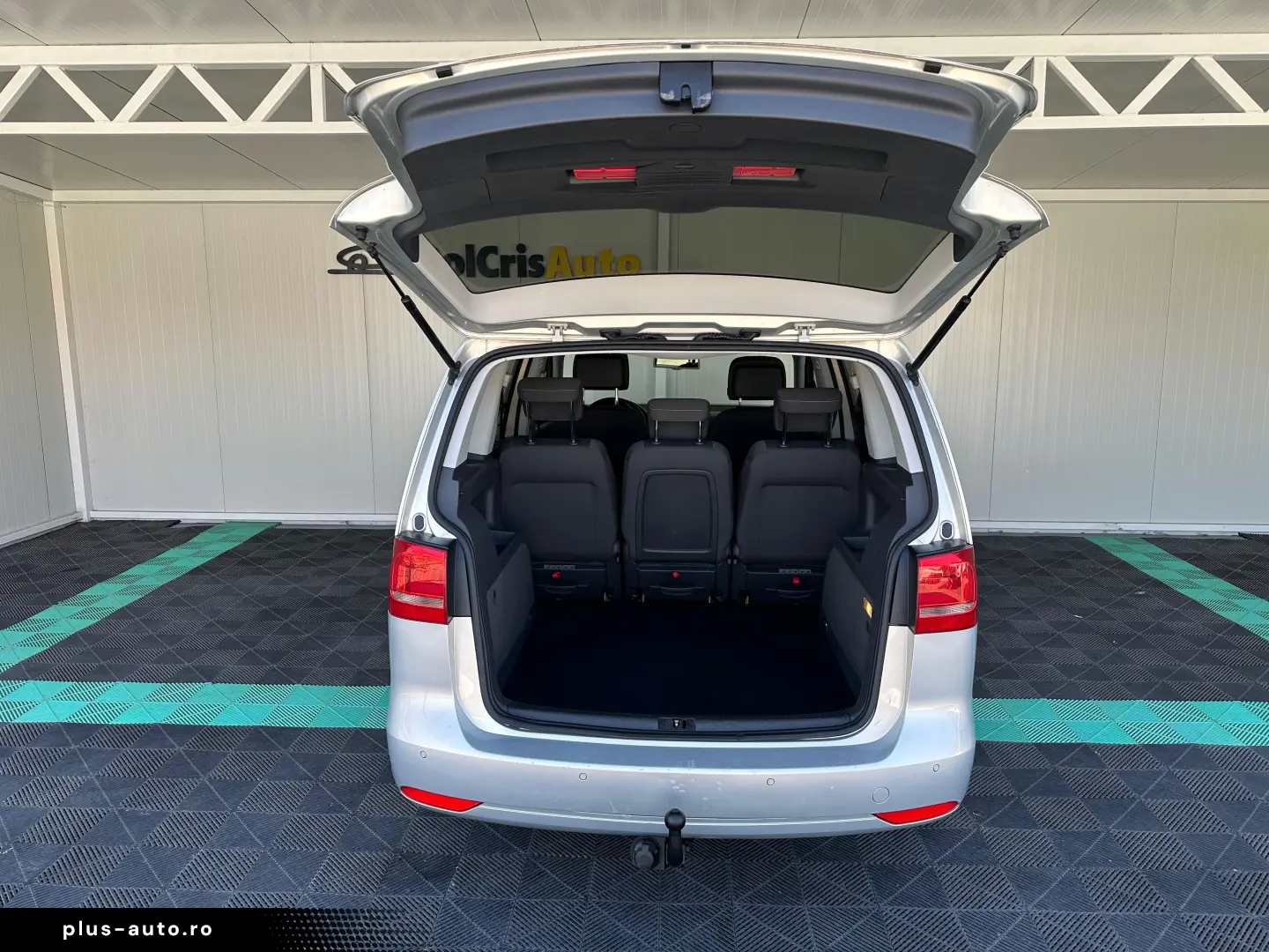 Volkswagen Touran 1.6 Diesel 105 CP An 2013