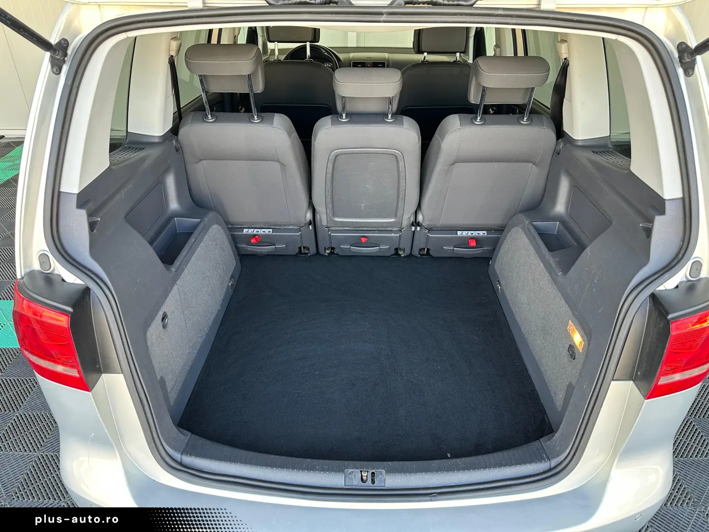 Volkswagen Touran 1.6 Diesel 105 CP An 2013