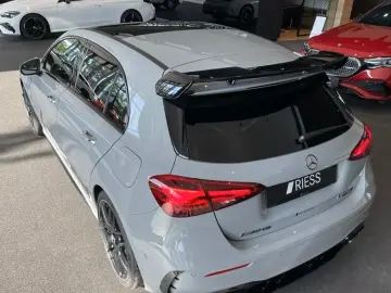 Mercedes-Benz A 45 AMG A 45 S AMG PANO DRIVE PCKG