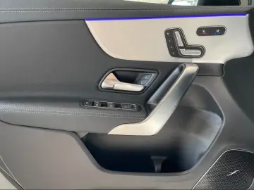 Mercedes-Benz A 45 AMG A 45 S AMG PANO DRIVE PCKG