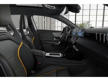 Mercedes-Benz A 45 AMG S 4MATIC  AMG MBUX Burm MBeam