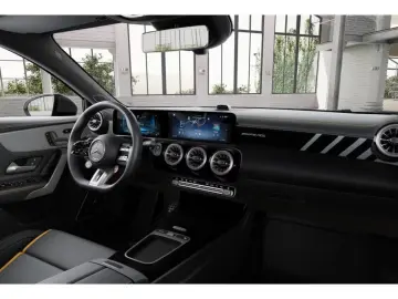 Mercedes-Benz A 45 AMG S 4MATIC  AMG MBUX Burm MBeam