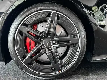 Mercedes-Benz A 45 AMG A 45 S 4M