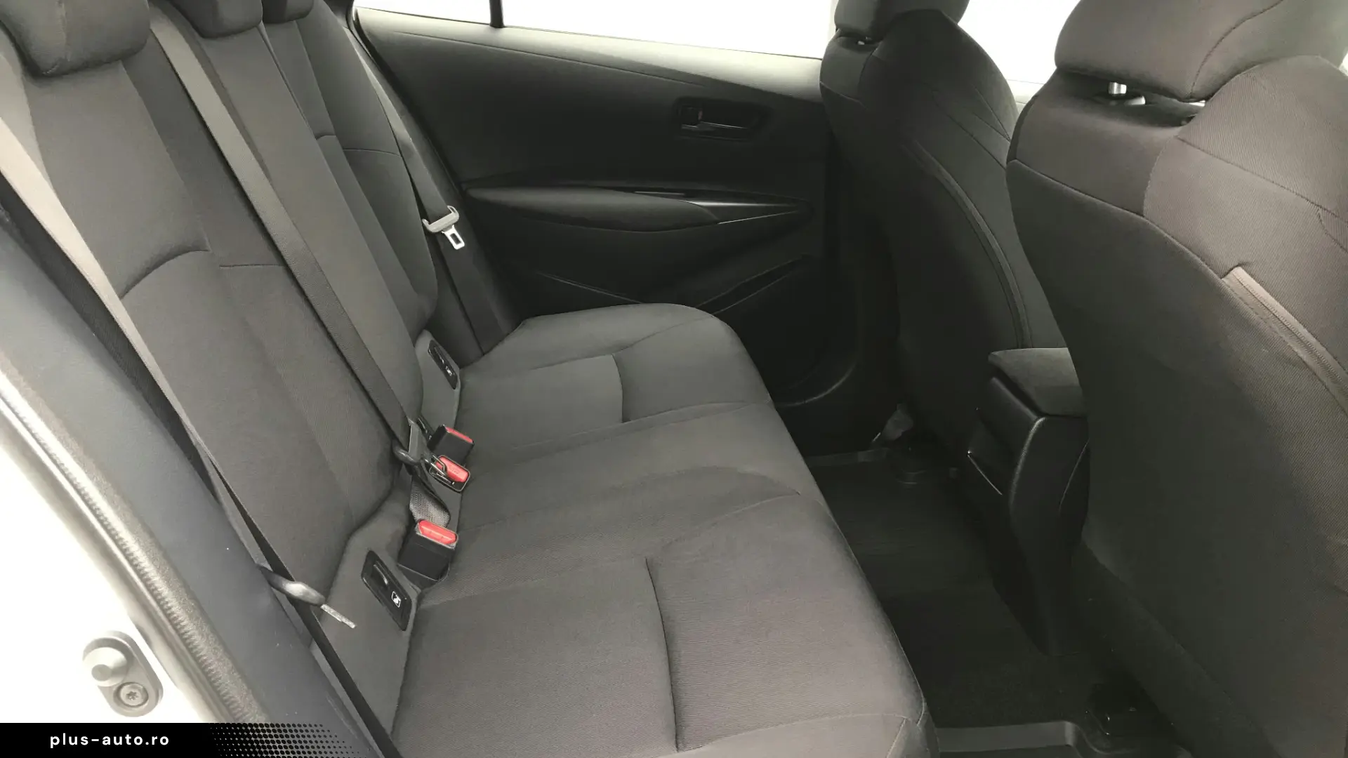 Toyota Corolla 1.8 HSD Eco