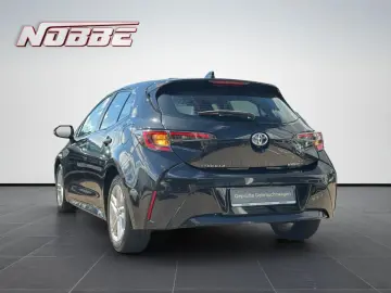 TOYOTA Corolla 1.8 Hybrid Business Edition