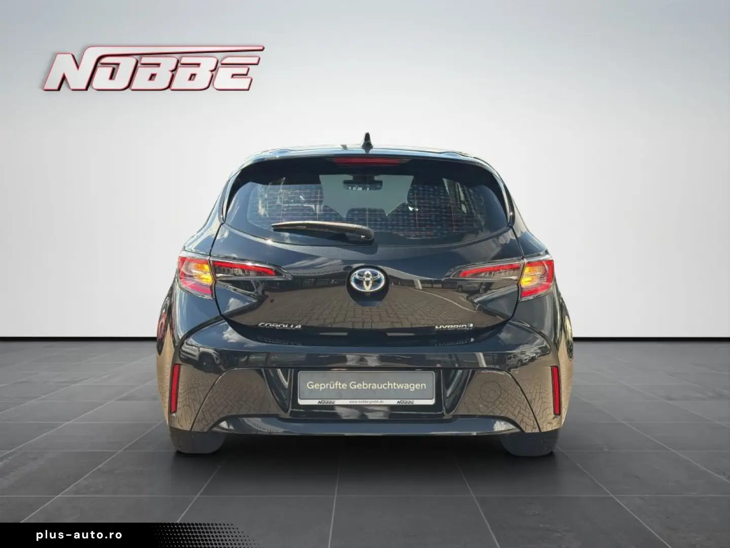 TOYOTA Corolla 1.8 Hybrid Business Edition