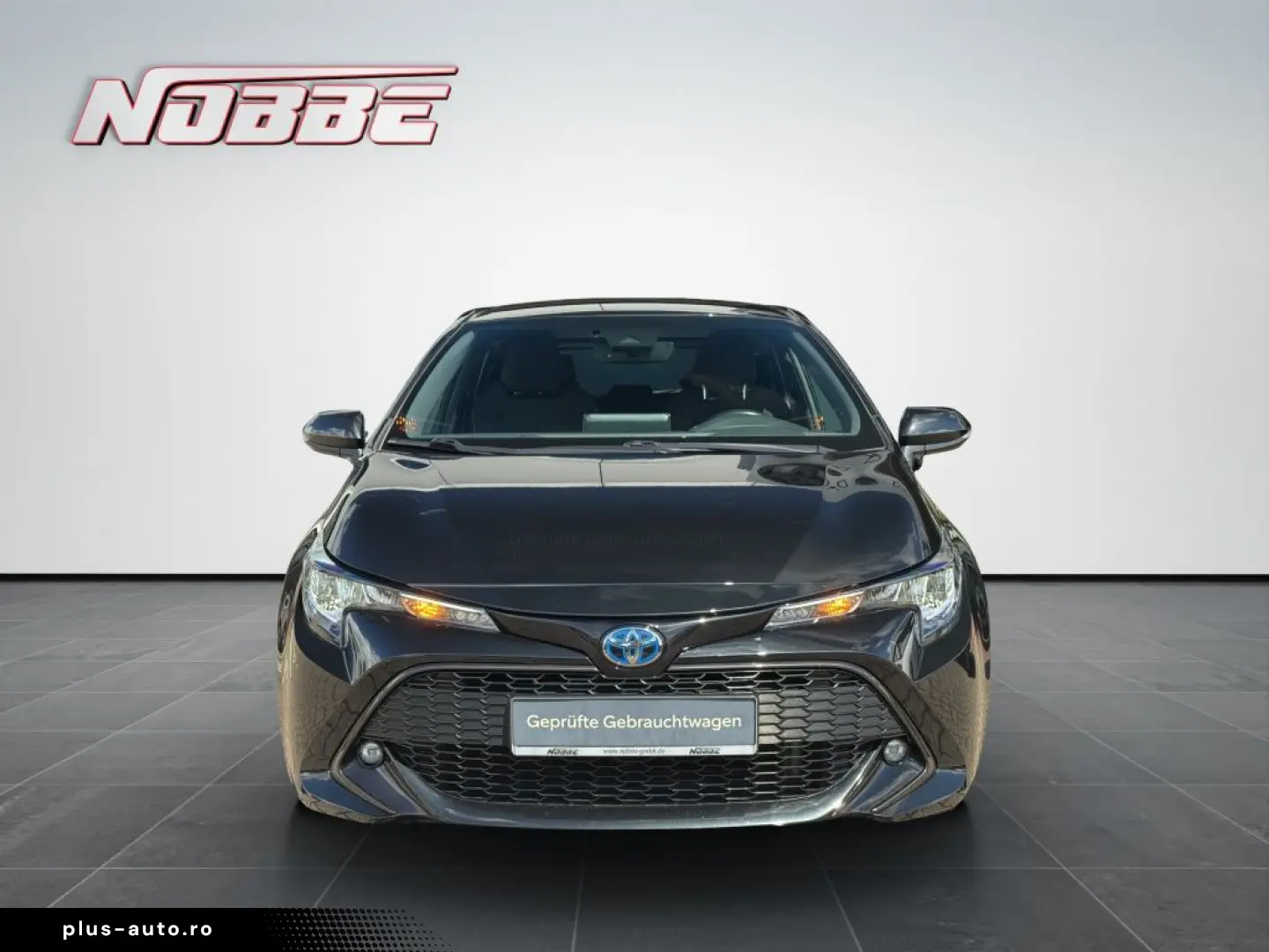 TOYOTA Corolla 1.8 Hybrid Business Edition