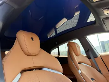 Ferrari Purosangue  Massage Panorama 1. Hd
