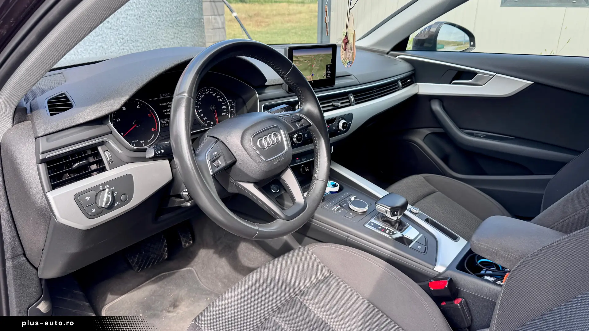 AUDI A4 SEDAN