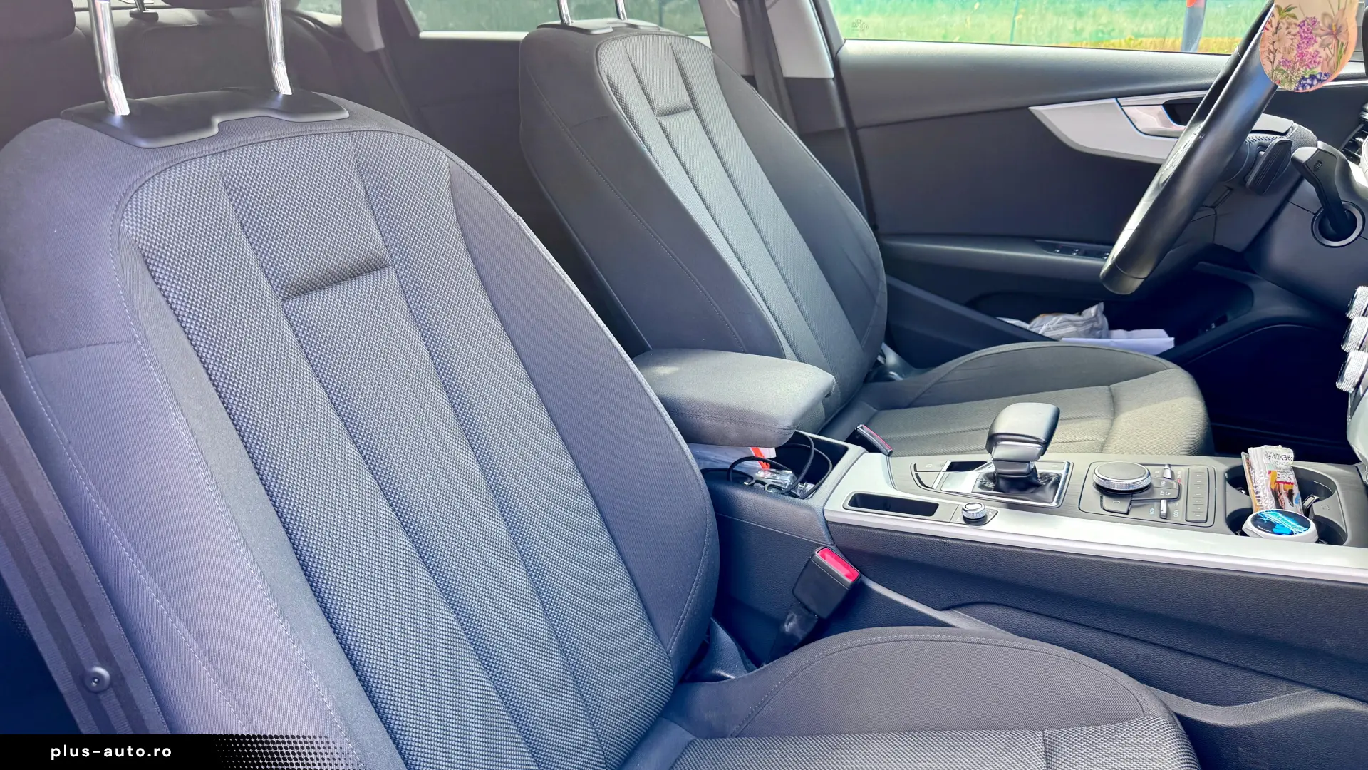 AUDI A4 SEDAN