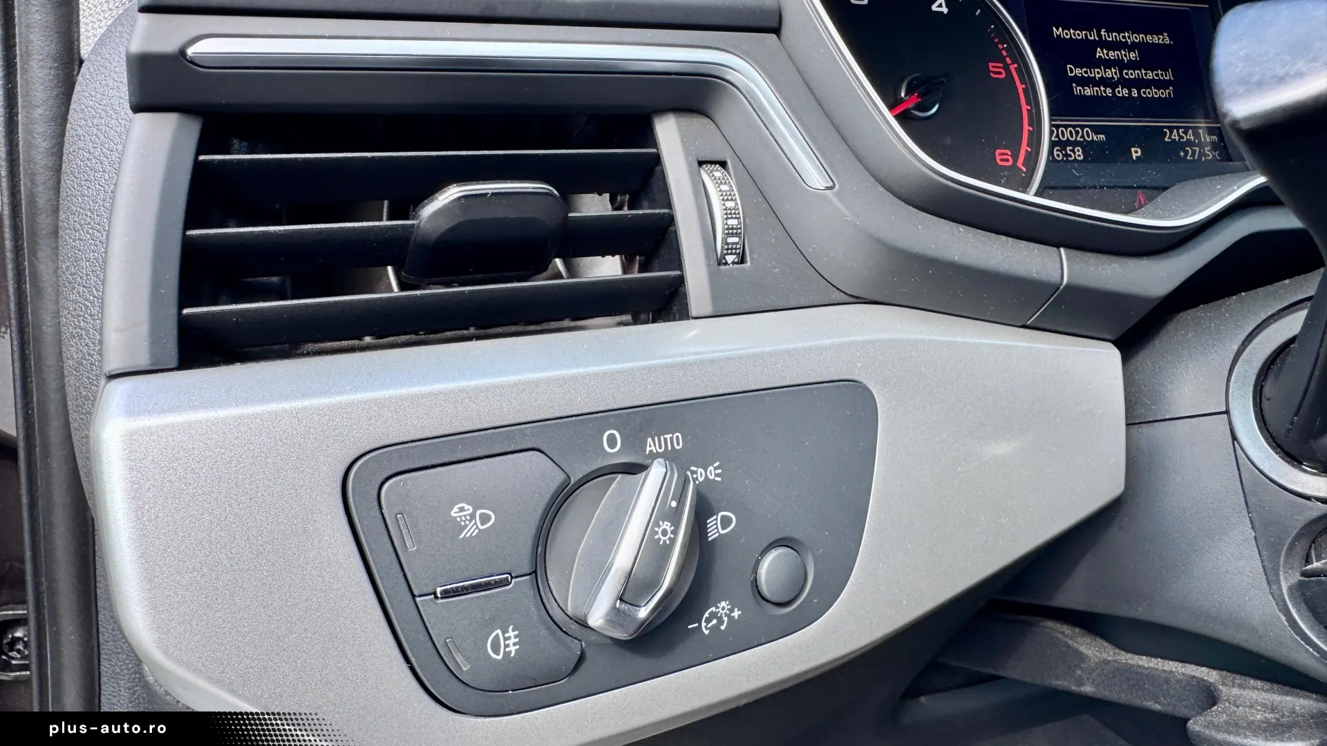 AUDI A4 SEDAN