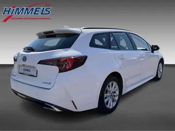 TOYOTA Corolla Touring Sports  1 8 Hybrid Business Edit