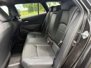 TOYOTA Corolla Touring Sports Hybrid Navi Kam Schwarz