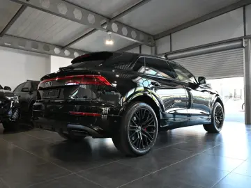Audi Q8 50 TDI quattro S line