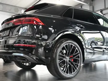 Audi Q8 50 TDI quattro S line
