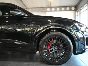 Audi Q8 50 TDI quattro S line